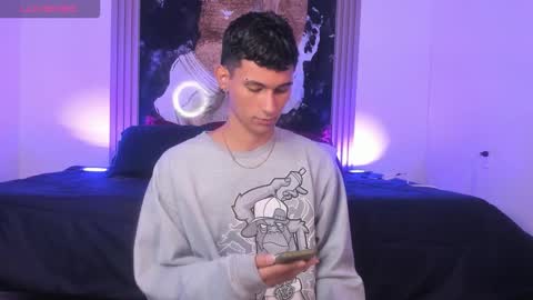 Snapshot of kingparker1 chatting on 01-08-26, 02:03 A L E X online show from 01-08-26, 02:03