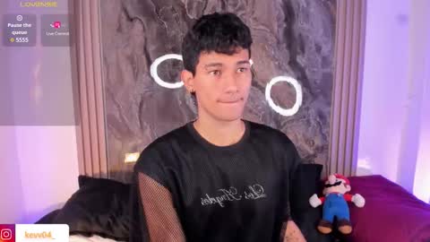 Snapshot of kingparker1 chatting on 02-04-26, 03:01 A L E X online show from 02-04-26, 03:01