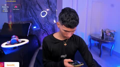 Snapshot of kingparker1 chatting on 02-07-26, 04:16 A L E X online show from 02-07-26, 04:16