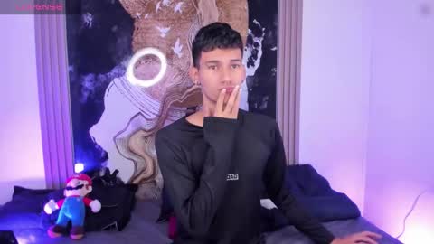 Snapshot of kingparker1 chatting on 02-15-26, 09:33 A L E X online show from 02-15-26, 09:33