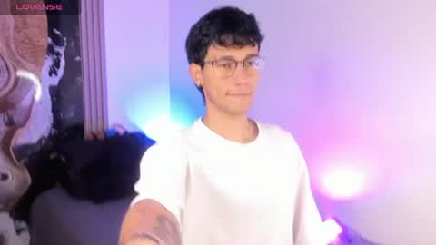  A L E X  online show from 06-24-26, 03:49