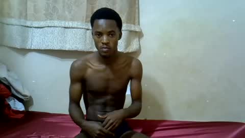 Snapshot of kingsleeee chatting on 06-14-26, 05:09 kingsleeee online show from 06-14-26, 05:09