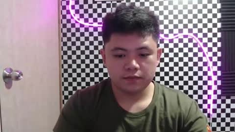 Snapshot of kingvoltage chatting on 03-11-26, 07:58 Yuki online show from 03-11-26, 07:58