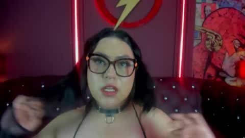 Snapshot of kink__angell chatting on 10-28-25, 11:36 kink__angell online show from 10-28-25, 11:36