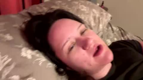 Snapshot of kinkbitch25 chatting on 11-12-25, 02:28 Kinkbitch online show from 11-12-25, 02:28