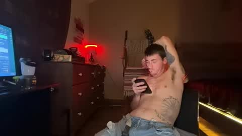 Snapshot of kinksss4all chatting on 11-12-25, 06:25 KinkPLAY9 online show from 11-12-25, 06:25