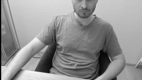 Snapshot of kinksubbydubby chatting on 10-22-25, 05:13 kinksubbydubby online show from 10-22-25, 05:13