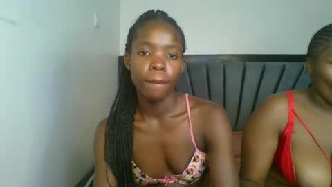 kinky_aria online show from 12-03-25, 09:57