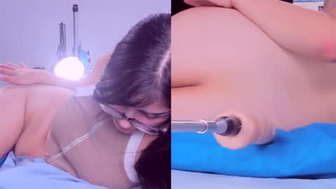 Snapshot of kinky_cloe chatting on 01-31-25, 12:40 Kinky online show from 01-31-25, 12:40