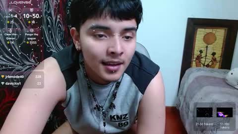 Snapshot of kinkybabies_ chatting on 02-22-25, 04:18 Mercury online show from 02-22-25, 04:18