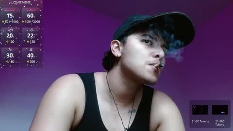 Snapshot of kinkybabies_ chatting on 02-28-25, 03:37 Mercury online show from 02-28-25, 03:37