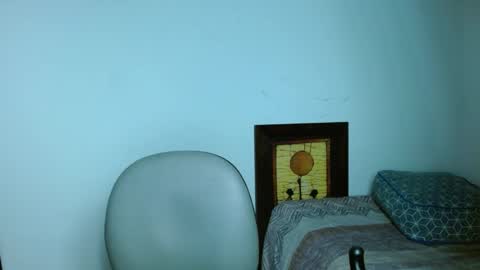 Snapshot of kinkybabies_ chatting on 03-08-25, 06:21 Mercury online show from 03-08-25, 06:21