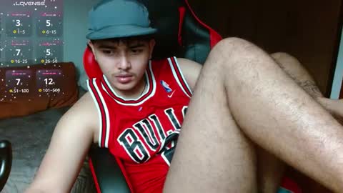 Snapshot of kinkybabies_ chatting on 03-11-25, 10:09 Mercury online show from 03-11-25, 10:09