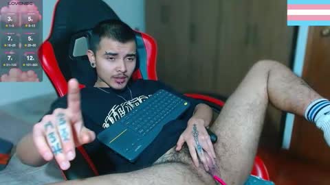 Snapshot of kinkybabies_ chatting on 01-16-26, 02:54 Mercury online show from 01-16-26, 02:54