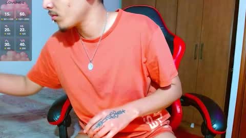 Snapshot of kinkybabies_ chatting on 02-02-26, 06:01 Mercury online show from 02-02-26, 06:01