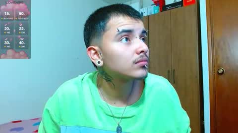 Snapshot of kinkybabies_ chatting on 02-15-26, 05:04 Mercury online show from 02-15-26, 05:04