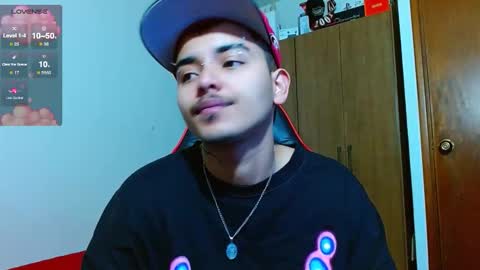 Snapshot of kinkybabies_ chatting on 02-24-26, 08:34 Mercury online show from 02-24-26, 08:34