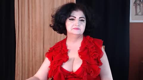 Snapshot of kinkyblacky chatting on 12-22-25, 06:49 MistressBlacky online show from 12-22-25, 06:49