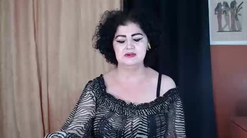 Snapshot of kinkyblacky chatting on 06-09-26, 02:12 MistressBlacky online show from 06-09-26, 02:12