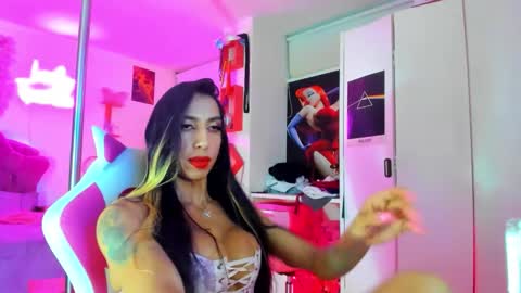 Snapshot of kinkybunny_4 chatting on 11-12-25, 09:47 Jasmine. online show from 11-12-25, 09:47