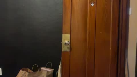 Snapshot of kinkycoupleinteracial chatting on 07-04-26, 01:45 interracialfacial online show from 07-04-26, 01:45