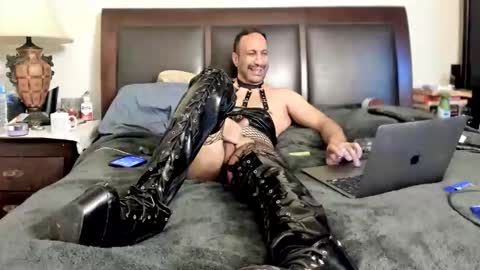 Kinkyguy323232 online show from 05-01-26, 01:54