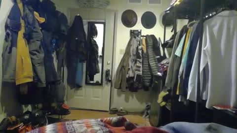 Snapshot of kinkyhiker chatting on 12-20-25, 08:21 kinkyhiker online show from 12-20-25, 08:21