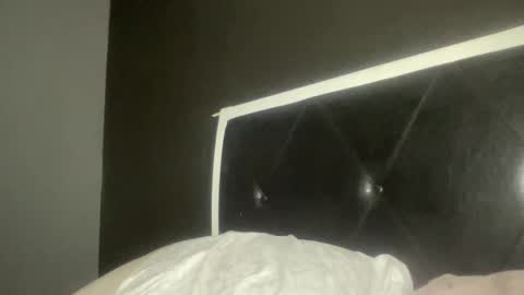 Bunniii online show from 02-08-25, 03:41