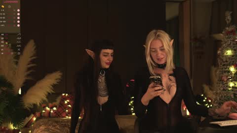 kinkylina_ online show from 12-26-24, 06:54