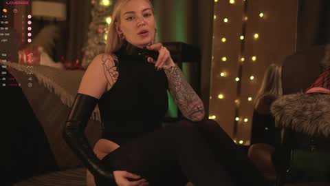 kinkylina_ online show from 12-27-24, 05:26