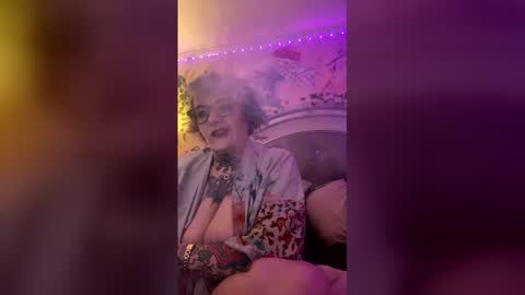 Snapshot of kinkypinkyplay2 chatting on 02-13-26, 09:44 Kinky Pinky online show from 02-13-26, 09:44