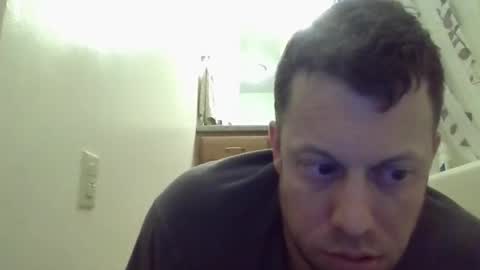 Snapshot of kinkystrides chatting on 11-05-25, 09:20 kinkystrides online show from 11-05-25, 09:20