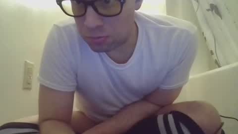 Snapshot of kinkystrides chatting on 11-27-25, 03:58 kinkystrides online show from 11-27-25, 03:58