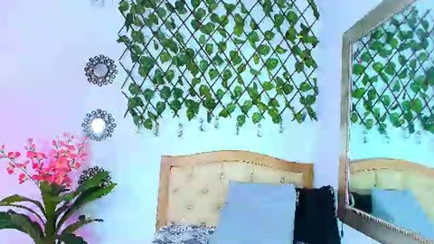 Snapshot of kinkysweet__ chatting on 06-14-26, 11:18 Isabella online show from 06-14-26, 11:18