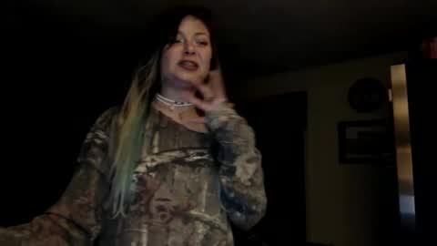 Snapshot of kipsy420 chatting on 09-12-25, 07:08 Kipsy Rose online show from 09-12-25, 07:08