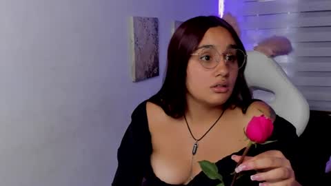 Snapshot of kir_ely chatting on 06-12-26, 07:24 kir_ely online show from 06-12-26, 07:24