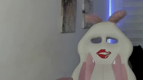 Snapshot of kir_ely chatting on 06-25-26, 06:56 kir_ely online show from 06-25-26, 06:56