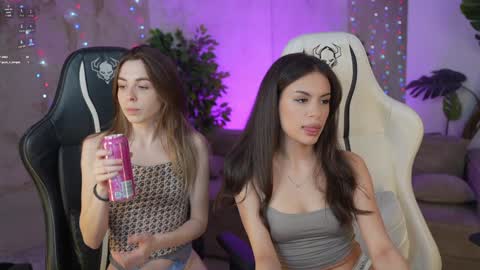 Snapshot of kira0541 chatting on 03-10-25, 04:57 Sweet girls online show from 03-10-25, 04:57