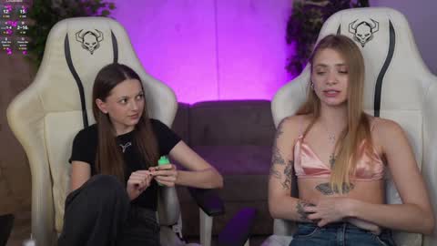 Snapshot of kira0541 chatting on 10-15-25, 02:39 Sweet girls online show from 10-15-25, 02:39