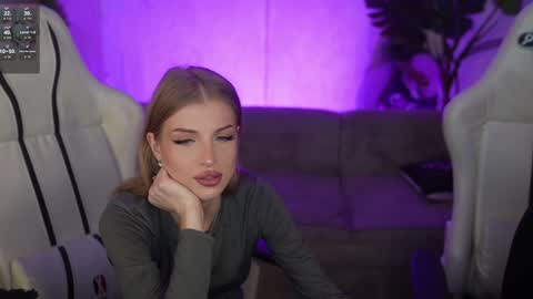 Sweet girls online show from 01-07-26, 08:50