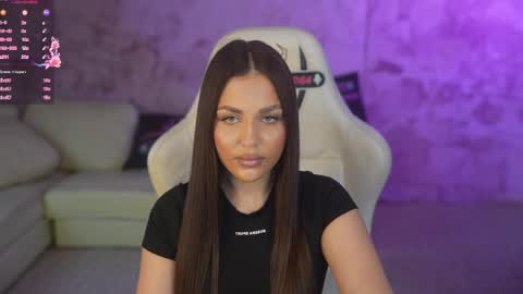 Snapshot of kira0541 chatting on 05-10-26, 10:26 Sweet girls online show from 05-10-26, 10:26