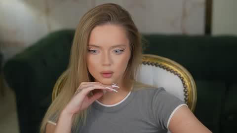 Snapshot of kira0541 chatting on 05-28-26, 07:16 Sweet girls online show from 05-28-26, 07:16