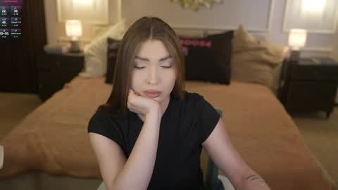 Snapshot of kira0541 chatting on 05-31-26, 07:48 Sweet girls online show from 05-31-26, 07:48