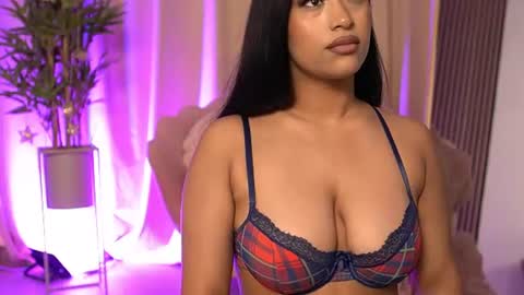 Snapshot of kira_krush chatting on 06-22-26, 04:20 kira krush online show from 06-22-26, 04:20