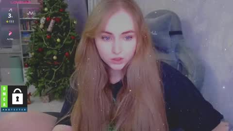 Snapshot of kira_love_sleep chatting on 12-29-24, 05:12 you know thumb up me please its important online show from 12-29-24, 05:12