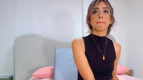 kira online show from 12-03-25, 11:52