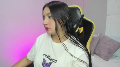 K I R A online show from 05-14-26, 11:06