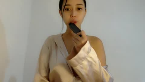 KIRA online show from 06-29-26, 07:25