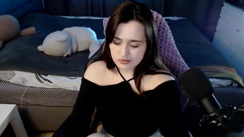 Kira  follow me  online show from 02-09-25, 05:08