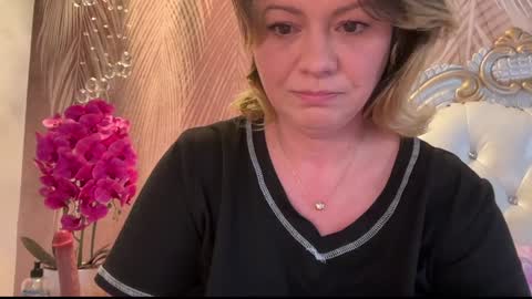 KiraDivine online show from 02-28-26, 02:18